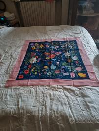 Gucci "Flora" Foulard vintage