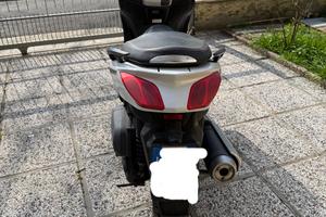 Yamaha X-max 125 2010