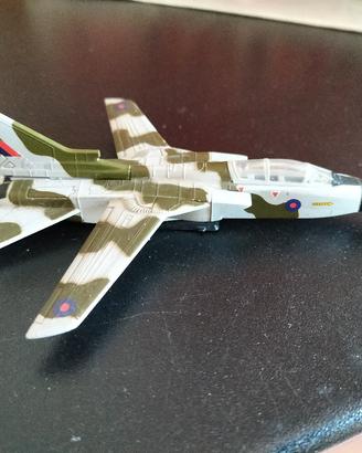 modellino aereo tornado Panavia inglese 