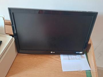 televisione lg 22 pollici