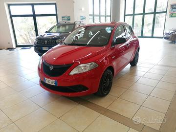 Lancia Ypsilon 1.2 5P Elefantino Blu - Neopatentat