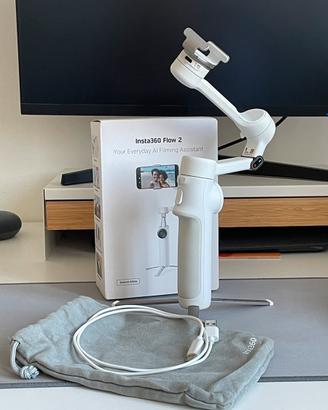 Insta360 Flow 2 Summit White gimbal usato completo