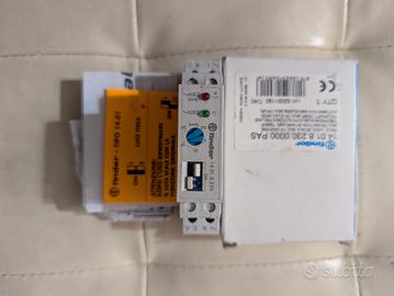 Relè luce scale Finder 