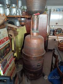 Antico Alambicco in Rame pezzo unico da esposizion