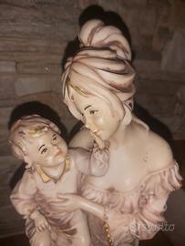 Del Vecchio statua donna con bambino