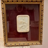 Quadro con scultura 