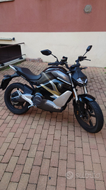 Moto electric analogo 125 super soco street hunter