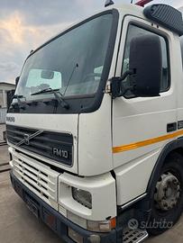 cabina Volvo fm
