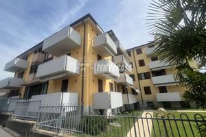 BILOCALE RISTRUTTURATO IN RESIDENCE CON PISCINA E