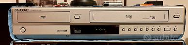 Samsung DVD-V5600 - combo VHS DVD