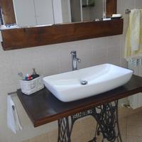 Mobile bagno artigianale (Base Singer originale)