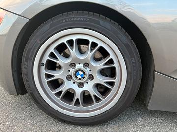Pneumatici nfera sport 225 45 17 seminuovi