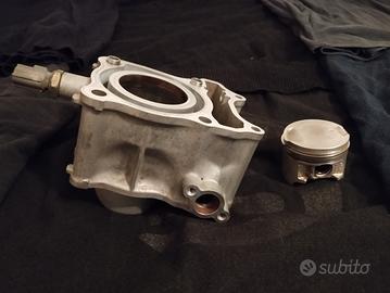 Gruppo termico originale Suzuki Sixteen 125 