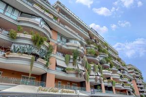 Eur Torrino via Oslo bilocale con terrazzo