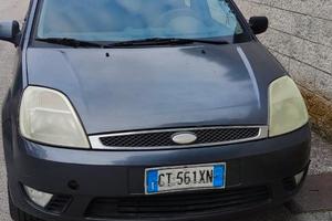FORD FIESTA 2005