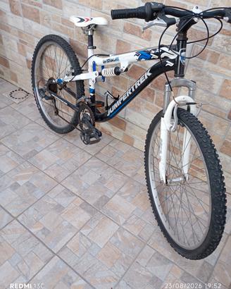 bicicletta  montàinbike