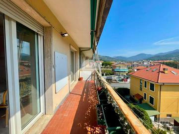 3 LOCALI A SESTRI LEVANTE