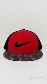 Nike True Snapback  Rosso Nero One Size - Vintage