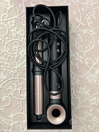 Asciugacapelli con coni effetto coanda