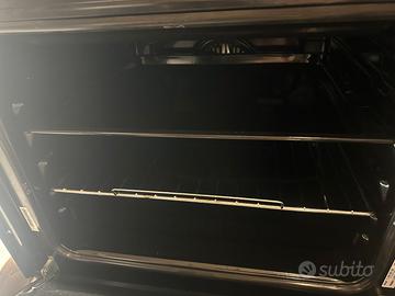 Forno indesit come nuovo