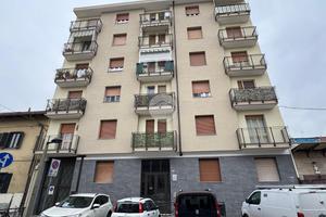 4 LOCALI A SETTIMO TORINESE