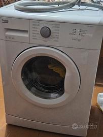 lavatrice funzionante