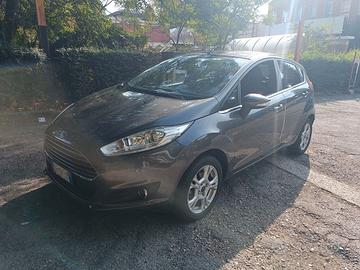 Ford fiesta mk7 1.0 80cv 2016 top! Prezzo trattabi