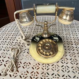 Telefono vintage in alabastro di Volterra