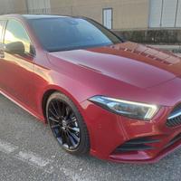 MERCEDES A 200D PREMIUM AMG NIGHT GARANZIA 2027