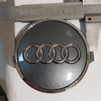 Tappi copriforo cerchi in lega Audi