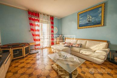 Morrovalle, Borgo Pintura, luminoso appartamento c