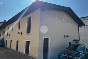 3 LOCALI A CAPRIANO DEL COLLE