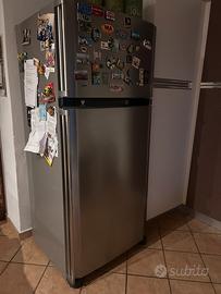 Frigorifero Sharp Lt 555 classe A+