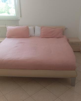 letto matrimoniale zona Salorno 