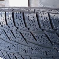 Cerchi in ferro e gomme invernali 195 65 R15