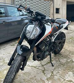 Ktm Duke 390
