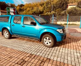 Nissan Navara 2.5 dCi , 4X4, 4 porte Double Cab 4W