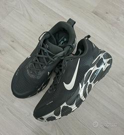 NIKE VOMERO 18 NR. 44