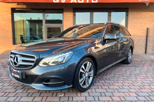 Mercedes E 250 4Matic Automatic Premium