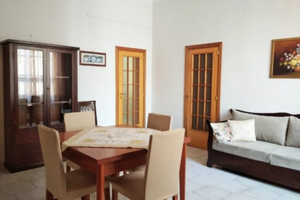 Paternò - casa singola arredata