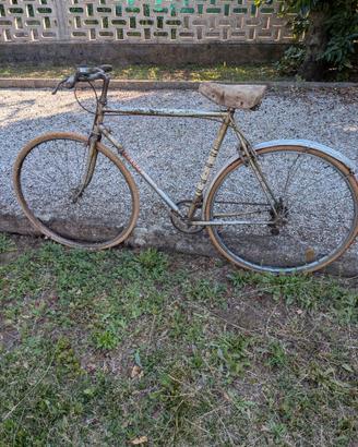 Legnano, bicicletta d'epoca anni 50. Da restaurare