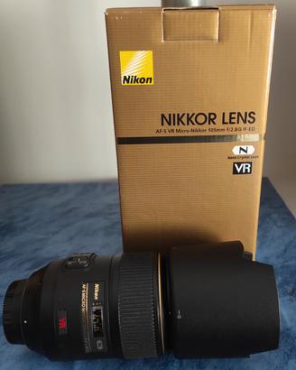Obiettivo NIKKOR AF-S VR Micro 105mm f/2.8G IF-ED