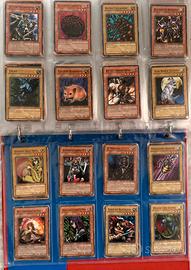 Lotto misto carte Yu-gi-oh