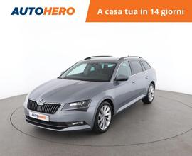 SKODA Superb DL50322