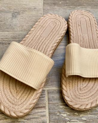 Ciabatte donna nuove n.40