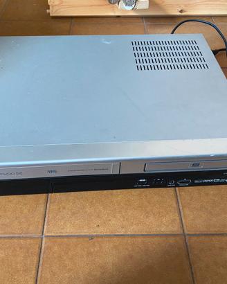 Lettore VHS / DVD Daewoo Drv 6705