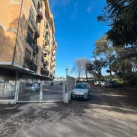 MAGLIANA - Locale commerciale