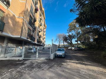 MAGLIANA - Locale commerciale