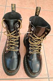 Dr. Martens Stivali platform Jadon Max in pelle