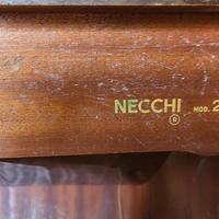 macchina da cucire Necchi